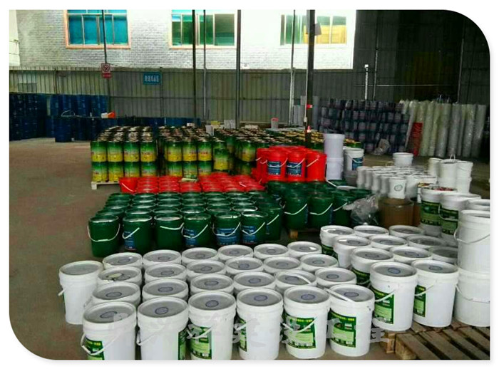 球场环保材料